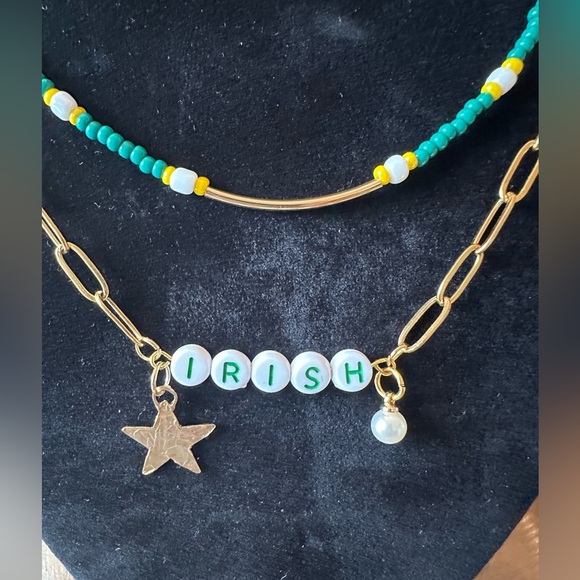 College Game Day Notre Dame Goldtone Paperclip Beaded Necklace Set 🏈☘️ - Picture 2 of 3